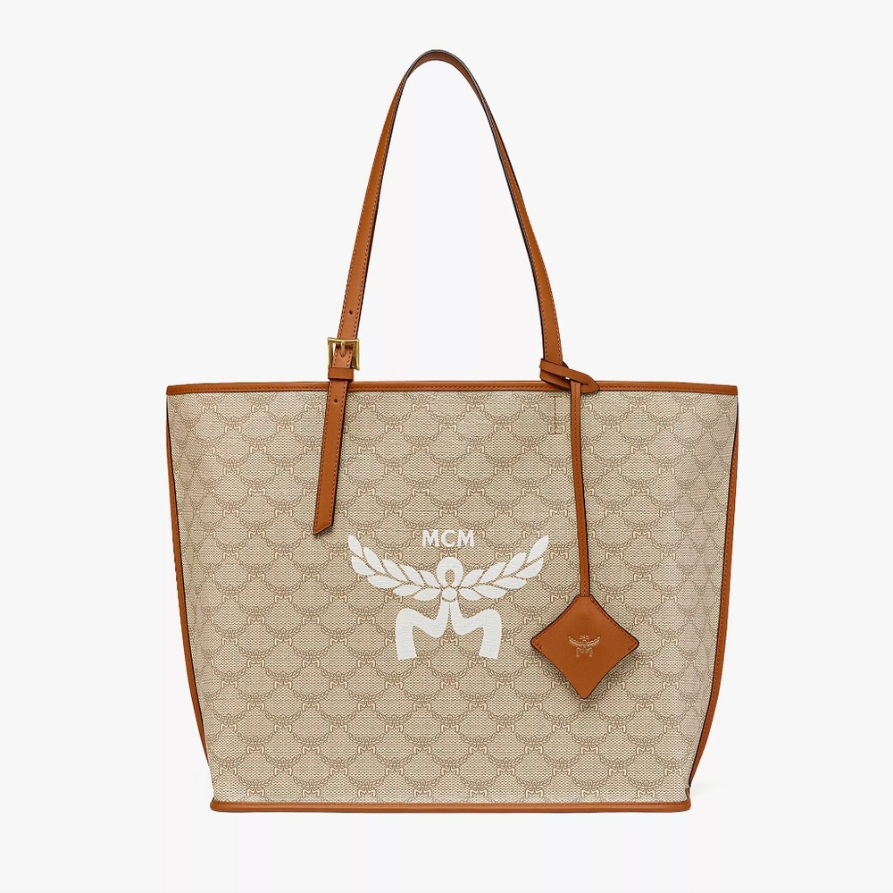 LAST DAY TO ENTER TO WIN A MCM TOTE NWT (Entry listing) - Picture 3 of 9